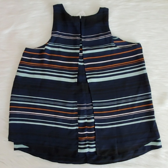 BEAUTIFUL ANN TAYLOR TOP SIZE XS - Picture 3 of 7